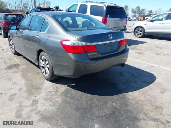 2013 Honda Accord Sdn LX with VIN 1HGCR2F31DA208468, listed as a IAAI auction lot 41843407 with 185,545 mi miles. Bid and sale history available at carsss.com. Image 3.