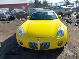 2008 Pontiac Solstice z VIN 1G2MC35B88Y114477, wystawiony jako IAAI lot #41918536 z przebiegiem 46 553 mil mil oraz . Historia ofert i sprzedaży dostępna na DreamBid. Obrazek 12.