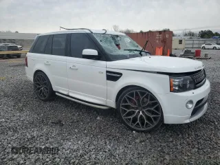 2013 Land Rover Range Rover Sport SC z VIN SALSH2E48DA803737, wystawiony jako Copart lot #50303275 z przebiegiem 127 712 mil mil oraz Szkoda całkowita • Salvage title. Historia ofert i sprzedaży dostępna na DreamBid. Obrazek 4.
