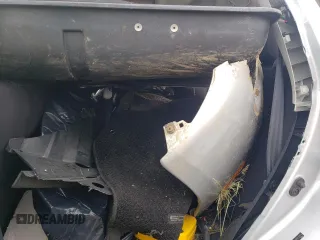 2005 Scion xA z VIN JTKKT604950102516, wystawiony jako Copart lot #57107934 z przebiegiem Nie podano mil oraz Tytuł czysty. Historia ofert i sprzedaży dostępna na DreamBid. Obrazek 10.