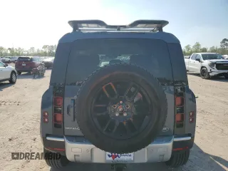 2022 Land Rover Defender SE z VIN SALEP7RU6N2093661, wystawiony jako Copart lot #50461855 z przebiegiem 104 933 mil mil oraz Czysty tytuł • Clean title. Historia ofert i sprzedaży dostępna na DreamBid. Obrazek 6.