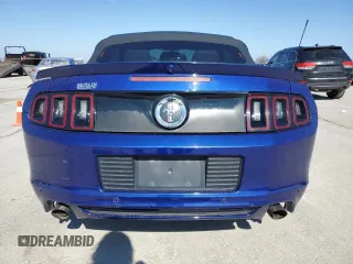 2014 Ford Mustang V6 с VIN 1ZVBP8EM1E5288228, выставлен на аукционе Copart как лот 44343765 с пробегом 153 566 миль миль и Чистый • Clean title. История ставок и продаж доступна на DreamBid. Изображение 6.