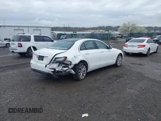 2017 Mercedes-Benz E with VIN WDDZF4KBXHA108620, listed as a IAAI auction lot 41935260 with 81,684 mi miles. Bid and sale history available at carsss.com. Image 4.