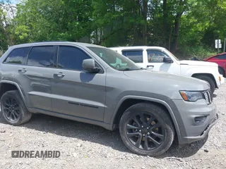 2021 Jeep Grand Cherokee Laredo E с VIN 1C4RJEAG0MC658371, выставлен на аукционе IAAI как лот 42271039 с пробегом 39 919 миль миль и . История ставок и продаж доступна на DreamBid. Изображение 12.