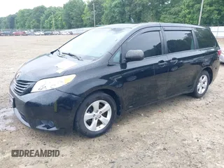 2015 Toyota Sienna L z VIN 5TDZK3DCXFS662049, wystawiony jako IAAI lot #42397319 z przebiegiem 202 960 mil mil oraz . Historia ofert i sprzedaży dostępna na DreamBid. Obrazek 18.