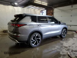 2022 Mitsubishi Outlander SE z VIN JA4J4UA82NZ012345, wystawiony jako Copart lot #55573285 z przebiegiem 35 172 mil mil oraz Szkoda całkowita • Salvage title. Historia ofert i sprzedaży dostępna na DreamBid. Obrazek 3.