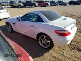 2014 Mercedes-Benz SLK-Class SLK 250 with VIN WDDPK4HA2EF083910, listed as a Copart auction lot 39800793 with 20,441 mi miles and Clean Title. Bid and sale history available at carsss.com. Image 2.