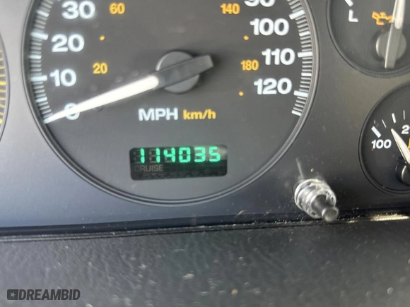 2004 Jeep Grand Cherokee Laredo with VIN 1J4GX48N24C436753, listed as a Copart auction lot 48782585 with 114,035 mi miles and Clean Title. Bid and sale history available at carsss.com. Image 8.