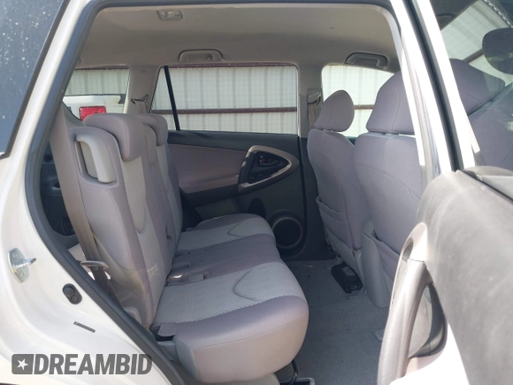 2008 Toyota RAV4 with VIN JTMZD33V185091511, listed as a IAAI auction lot 41879664 with 151,204 mi miles. Bid and sale history available at carsss.com. Image 8.