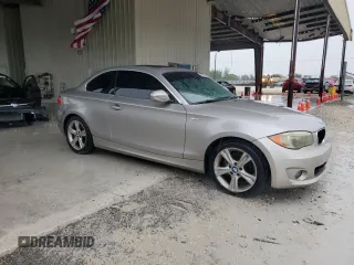 2012 BMW 1 Series 128i с VIN WBAUP7C57CVP23331, выставлен на аукционе Copart как лот 59435865 с пробегом Не указан миль и Чистый • Clean title. История ставок и продаж доступна на DreamBid. Изображение 4.