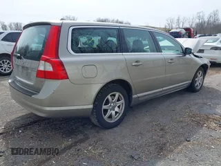 2008 Volvo V70 with VIN YV1BW982681048362, listed as a IAAI auction lot 41937692 with 233,469 mi miles and . Bid and sale history available at DreamBid. Image 4.