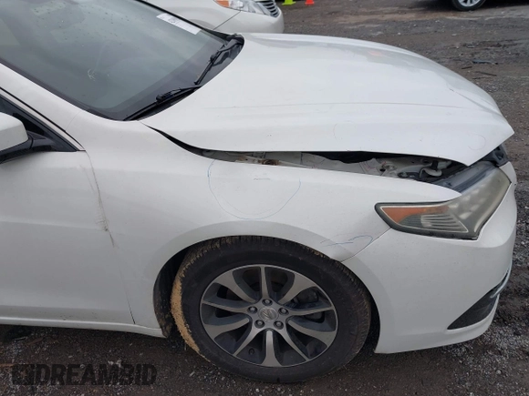2015 Acura TLX with VIN 19UUB1F3XFA024930, listed as a IAAI auction lot 42105852 with 208,776 mi miles and . Bid and sale history available at DreamBid. Image 18.