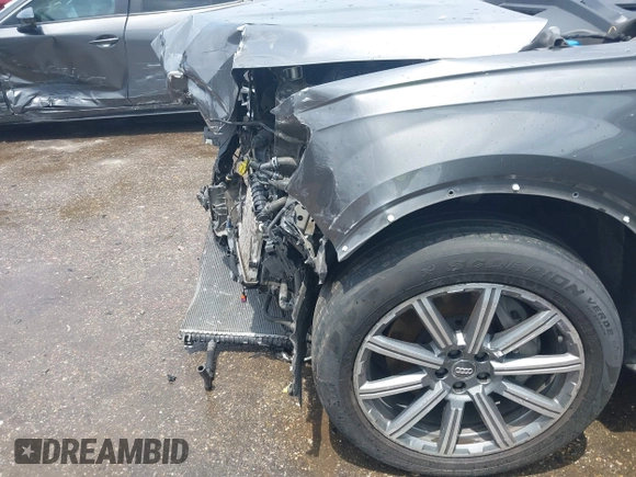 2018 Audi Q7 Prestige with VIN WA1VAAF76JD034803, listed as a IAAI auction lot 42141324 with 126,523 mi miles and . Bid and sale history available at DreamBid. Image 6.