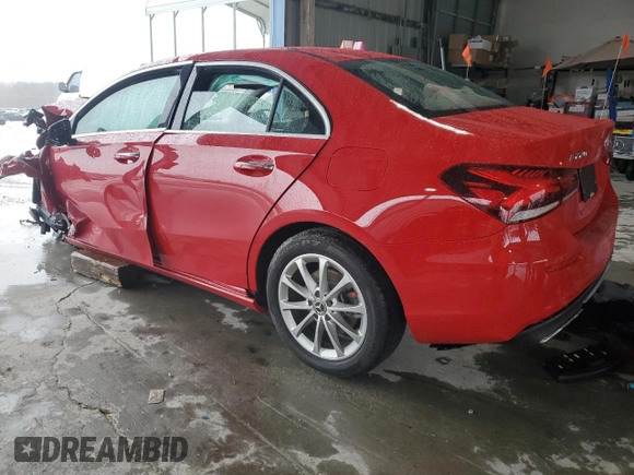 2019 Mercedes-Benz A 220 z VIN WDD3G4EB4KW027105, wystawiony jako Copart lot #44901735 z przebiegiem 47 610 mil mil oraz Szkoda całkowita • Salvage title. Historia ofert i sprzedaży dostępna na DreamBid. Obrazek 2.