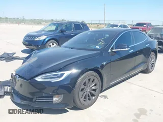 2020 Tesla Model S Long Range with VIN 5YJSA1E27LF397346, listed as a IAAI auction lot 40579015 with 43,779 mi miles and . Bid and sale history available at DreamBid. Image 19.