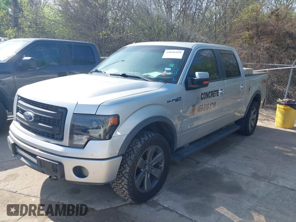 2013 Ford F-150 XL with VIN 1FTFW1ET8DKF52650, listed as a IAAI auction lot 41896959 with 287,272 mi miles. Bid and sale history available at carsss.com. Image 20.