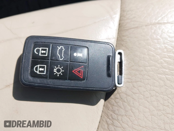2012 Volvo XC60 3.0L с VIN YV4902DZ6C2237612, выставлен на аукционе IAAI как лот 42421249 с пробегом 179 001 миль миль и . История ставок и продаж доступна на DreamBid. Изображение 11.