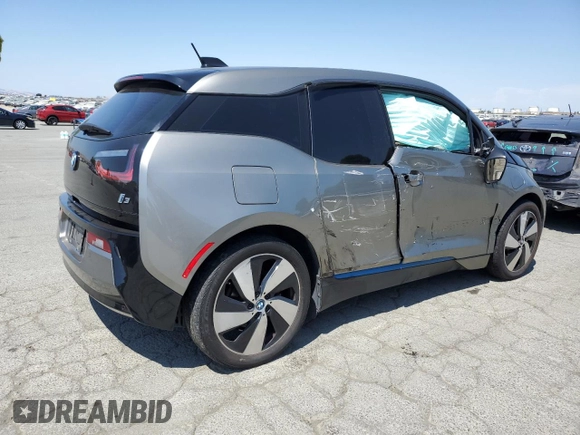 2017 BMW i3 with VIN WBY1Z8C37HV895076, listed as a Copart auction lot 60131235 with 104,753 mi miles and Salvage title. Bid and sale history available at DreamBid. Image 3.