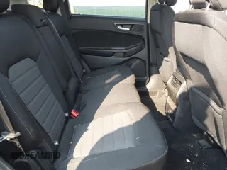2018 Ford Edge SE z VIN 2FMPK4G99JBB52794, wystawiony jako IAAI lot #40303215 z przebiegiem 68 793 mil mil oraz . Historia ofert i sprzedaży dostępna na DreamBid. Obrazek 8.