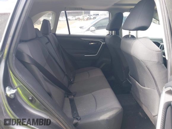 2019 Toyota RAV4 XLE with VIN JTMW1RFV8KD034763, listed as a IAAI auction lot 41783300 with 78,925 mi miles. Bid and sale history available at carsss.com. Image 8.