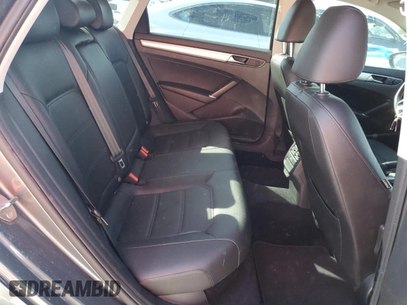 2019 Volkswagen Passat 2.0T Wolfsburg Edition with VIN 1VWLA7A39KC004123, listed as a Copart auction lot 43695855 with 63,337 mi miles and Salvage Title. Bid and sale history available at carsss.com. Image 10.