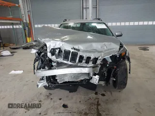 2020 Jeep Cherokee Altitude z VIN 1C4PJMLX6LD501886, wystawiony jako IAAI lot #42118677 z przebiegiem 41 853 mil mil oraz . Historia ofert i sprzedaży dostępna na DreamBid. Obrazek 12.