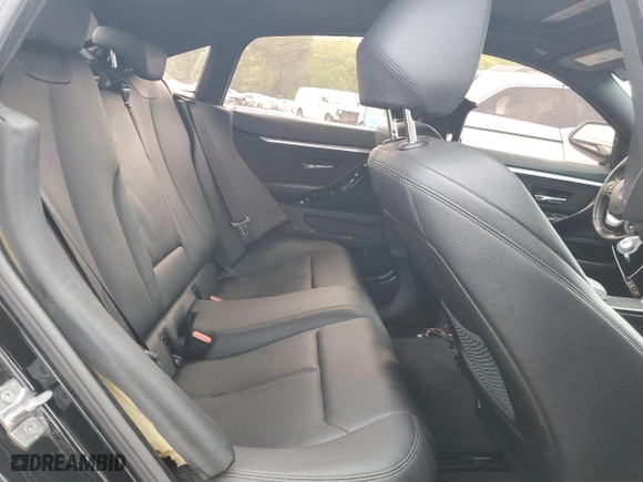2017 BMW 4 Series 430i with VIN WBA4F7C54HG438181, listed as a Copart auction lot 51450525 with 0 mi miles and Clean Title. Bid and sale history available at carsss.com. Image 10.