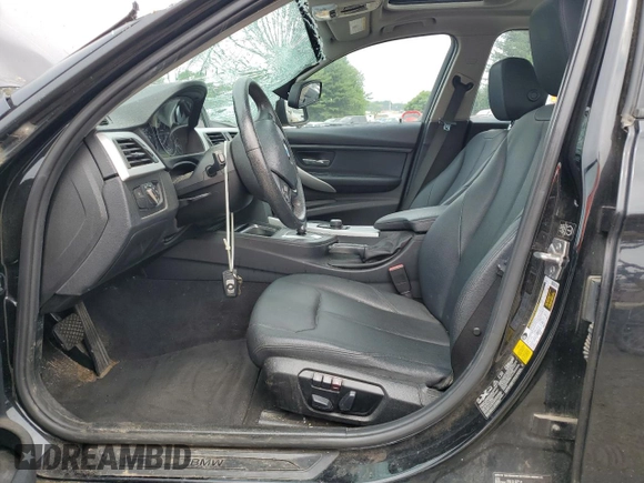 2013 BMW 3 Series 328i xDrive with VIN WBA3B5C51DF593749, listed as a Copart auction lot 60073825 with 96,017 mi miles and Salvage title. Bid and sale history available at DreamBid. Image 7.