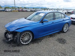 2013 BMW 3 Series 335i xDrive с VIN WBA3B9C58DF587907, выставлен на аукционе IAAI как лот 42047184 с пробегом 114 690 миль миль и . История ставок и продаж доступна на DreamBid. Изображение 18.