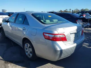 2008 Toyota Camry LE with VIN 4T1BE46K58U208465, listed as a IAAI auction lot 41829764 with 1 mi miles. Bid and sale history available at carsss.com. Image 3.