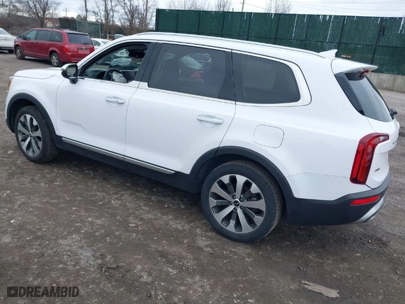 2021 Kia Telluride S with VIN 5XYP6DHC9MG167072, listed as a IAAI auction lot 41703428 with 47,725 mi miles. Bid and sale history available at carsss.com. Image 3.