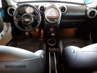 2012 MINI Countryman S с VIN WMWZC3C58CWM26265, выставлен на аукционе Copart как лот 60881995 с пробегом 124 872 миль миль и Списание • Salvage title. История ставок и продаж доступна на DreamBid. Изображение 8.