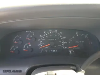 2000 Ford Excursion XLT with VIN 1FMSU41F0YEC90872, listed as a Copart auction lot 77243644 with 90,302 mi miles and Salvage Title. Bid and sale history available at carsss.com. Image 9.