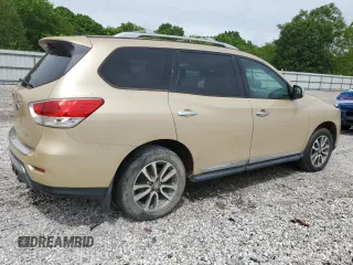 2013 Nissan Pathfinder SL with VIN 5N1AR2MN0DC647347, listed as a Copart auction lot 55679735 with 136,956 mi miles and Clean Title. Bid and sale history available at DreamBid. Image 3.