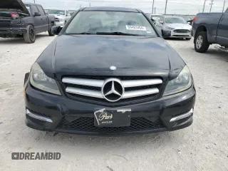 2012 Mercedes-Benz C 250 with VIN WDDGJ4HB5CF926541, listed as a Copart auction lot 59483464 with 81,435 mi miles and Clean title. Bid and sale history available at DreamBid. Image 5.