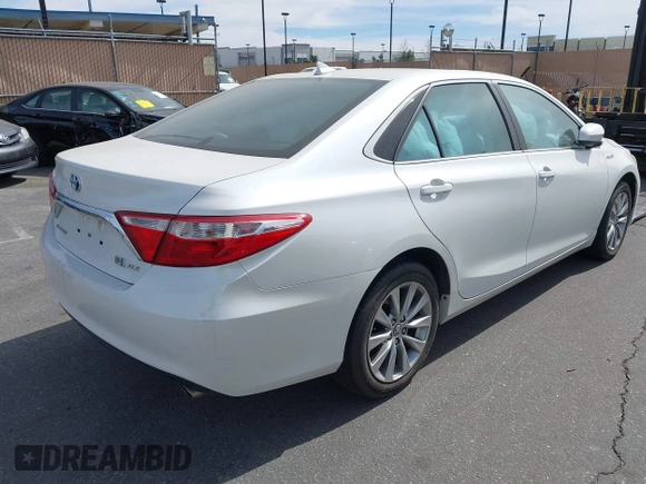 2017 Toyota Camry Hybrid LE with VIN 4T1BD1FK9HU224198, listed as a IAAI auction lot 41544717 with 23,701 mi miles. Bid and sale history available at carsss.com. Image 4.
