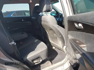 2016 Kia Sorento LX with VIN 5XYPGDA54GG065563, listed as a IAAI auction lot 41801533 with 126,557 mi miles. Bid and sale history available at carsss.com. Image 8.