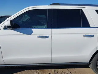 2018 Ford Expedition Max Limited with VIN 1FMJK1KT9JEA47281, listed as a IAAI auction lot 41755085 with 144,309 mi miles and . Bid and sale history available at DreamBid. Image 15.