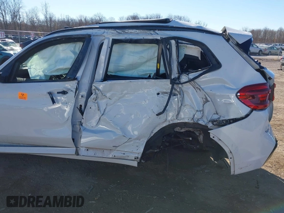 2020 BMW X3 M40i with VIN 5UXTY9C07LL304627, listed as a IAAI auction lot 40809468 with 35,097 mi miles and . Bid and sale history available at DreamBid. Image 6.