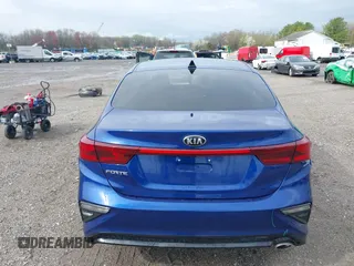 2021 Kia Forte LXS with VIN 3KPF24AD7ME333189, listed as a IAAI auction lot 41941527 with 31,424 mi miles and . Bid and sale history available at carsss.com. Image 16.