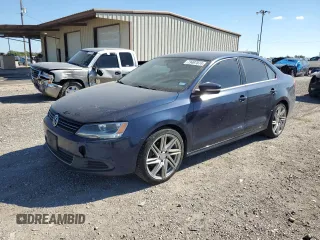 2013 Volkswagen Jetta SE with VIN 3VWBX7AJ4DM411227, listed as a Copart auction lot 73497074 with 242,827 mi miles and Salvage title. Bid and sale history available at DreamBid. Image 1.