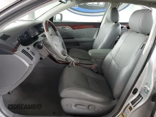 2008 Toyota Avalon XL z VIN 4T1BK36B28U321261, wystawiony jako Copart lot #60431595 z przebiegiem 178 799 mil mil oraz Czysty tytuł • Clean title. Historia ofert i sprzedaży dostępna na DreamBid. Obrazek 7.