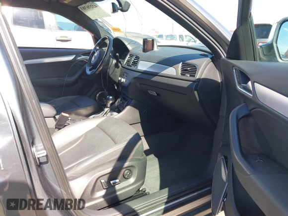 2017 Audi Q3 with VIN WA1FCCFS0HR003509, listed as a IAAI auction lot 42276383 with 44,061 mi miles and . Bid and sale history available at DreamBid. Image 5.