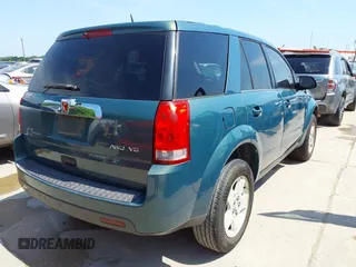 2006 Saturn VUE z VIN 5GZCZ63446S825877, wystawiony jako IAAI lot #42029171 z przebiegiem 205 130 mil mil oraz . Historia ofert i sprzedaży dostępna na DreamBid. Obrazek 4.