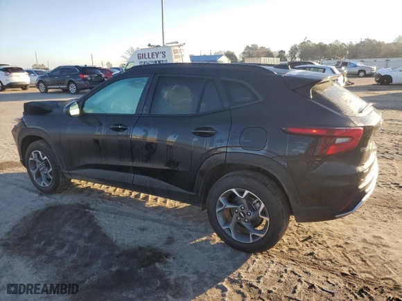 2025 Chevrolet Trax LT with VIN KL77LHEP9SC102793, listed as a Copart auction lot 43467445 with 3,730 mi miles and Salvage Title. Bid and sale history available at carsss.com. Image 2.