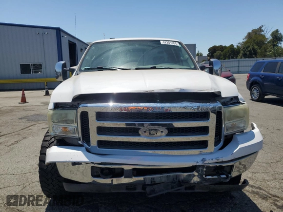 2006 Ford F-250 XL z VIN 1FTSX21P86EC90074, wystawiony jako Copart lot #62201065 z przebiegiem 96 051 mil mil oraz Szkoda całkowita • Salvage title. Historia ofert i sprzedaży dostępna na DreamBid. Obrazek 5.