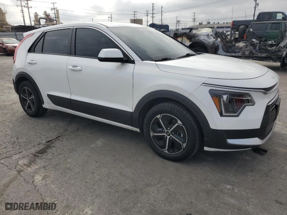 2023 Kia Niro LX with VIN KNDCP3LE4P5100312, listed as a Copart auction lot 86381344 with 55,339 mi miles and Salvage Title. Bid and sale history available at carsss.com. Image 4.