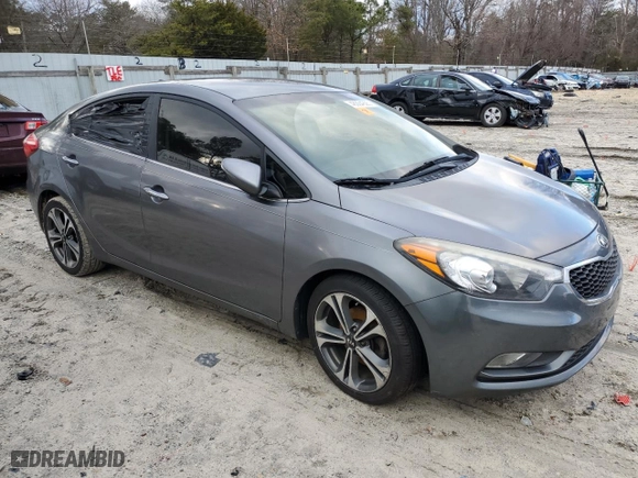 2016 Kia Forte EX with VIN KNAFX4A88G5490828, listed as a Copart auction lot 48004395 with 0 mi miles and Salvage Title. Bid and sale history available at carsss.com. Image 4.