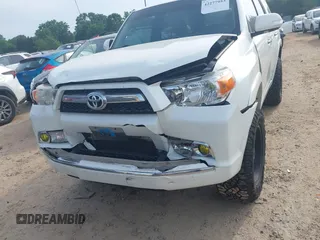 2011 Toyota 4Runner Trail z VIN JTEBU5JRXB5058223, wystawiony jako IAAI lot #42277953 z przebiegiem 269 868 mil mil oraz . Historia ofert i sprzedaży dostępna na DreamBid. Obrazek 12.