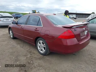2006 Honda Accord EX-L z VIN 1HGCM56806A041521, wystawiony jako IAAI lot #41689379 z przebiegiem 240 178 mil mil oraz . Historia ofert i sprzedaży dostępna na DreamBid. Obrazek 3.